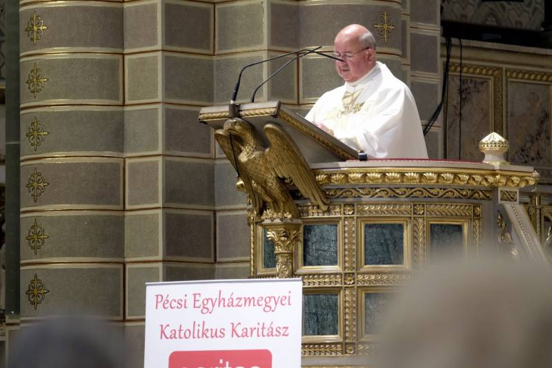 2021.06.23_Karitász 90 évforduló_Harasztovics Arnold (55).JPG